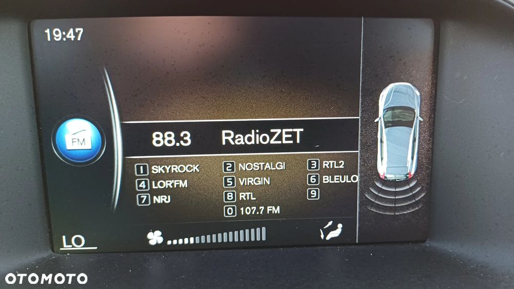 Volvo V40 Cross Country D2 Momentum - 20