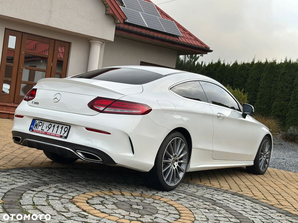 Mercedes-Benz Klasa C - 35