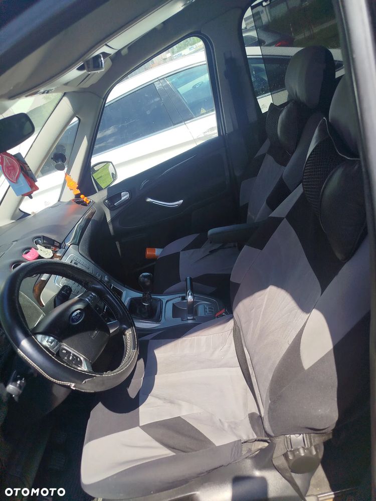 Ford Galaxy 2.0 TDCi Ghia - 9