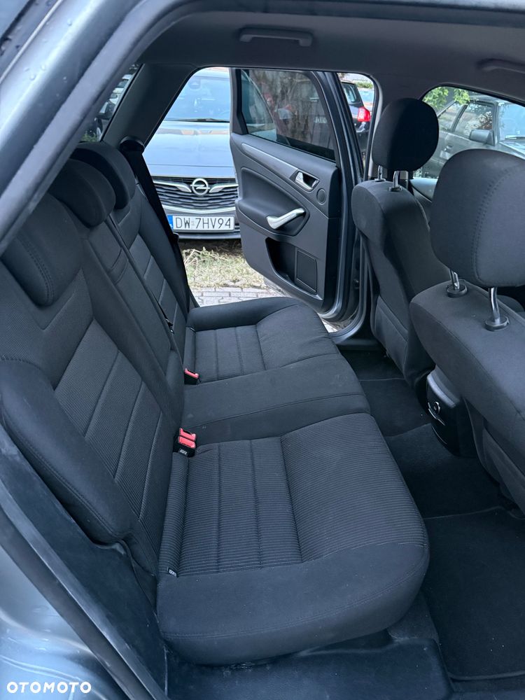 Ford Mondeo 2.0 TDCi Titanium - 17