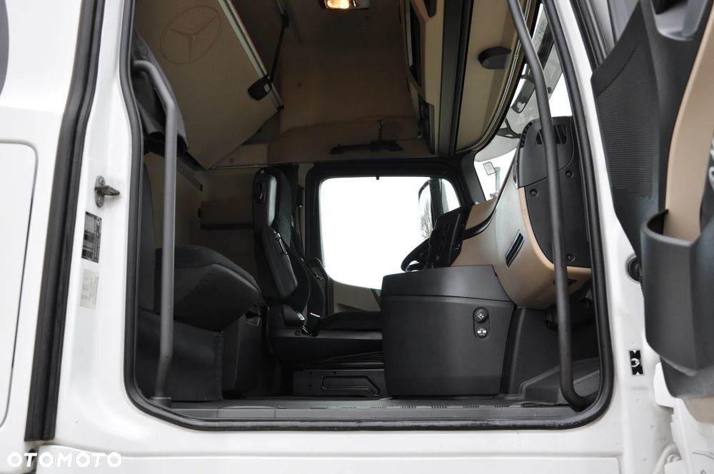 Mercedes-Benz Actros bez retardera - 24