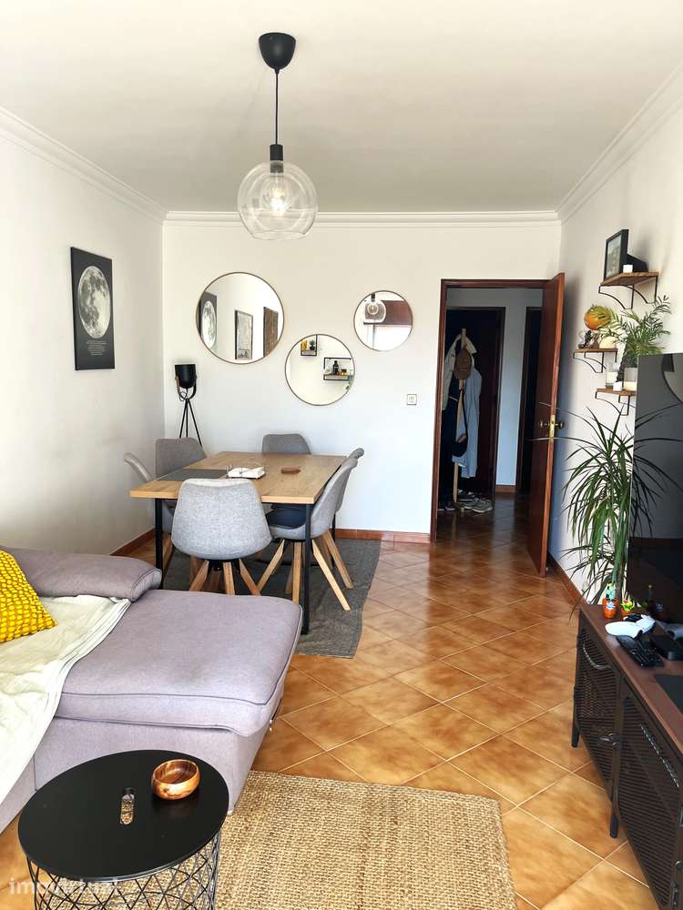 Apartamento T2 a 5m a pé do centro cascais, boas vistas, arrecadação - Grande imagem: 2/12