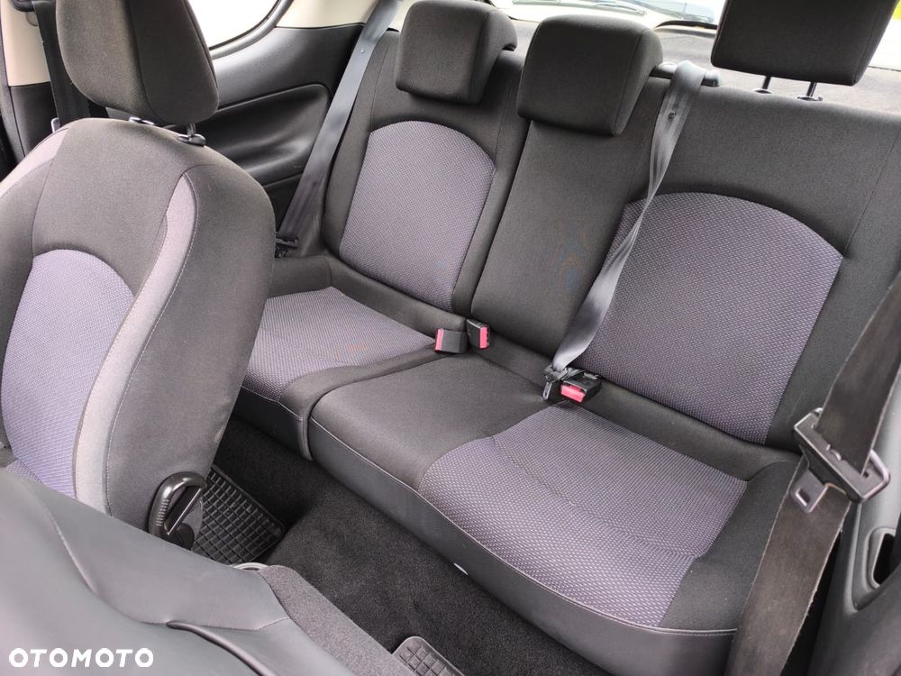 Peugeot 206 plus - 7