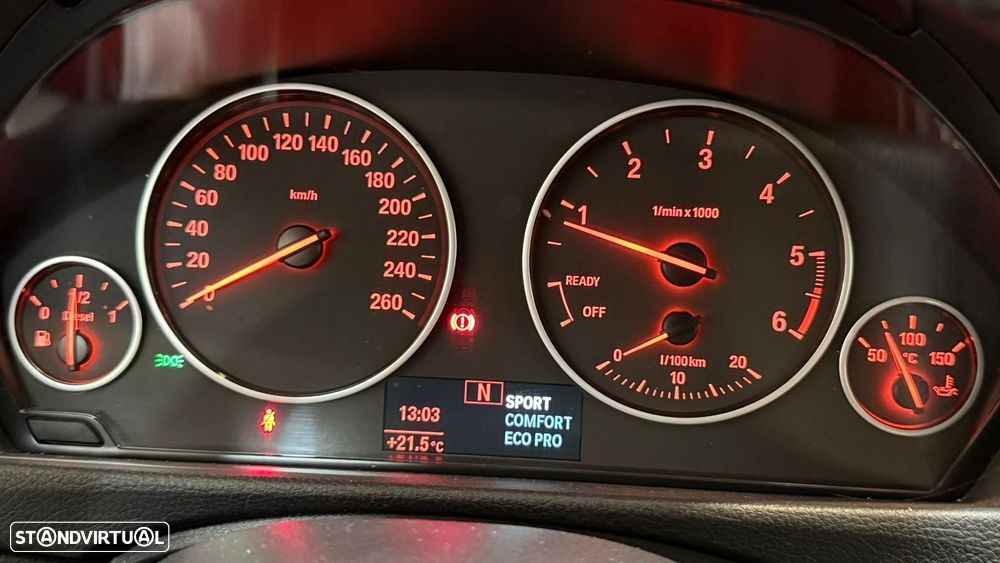 BMW 318 d Touring Advantage Auto - 23