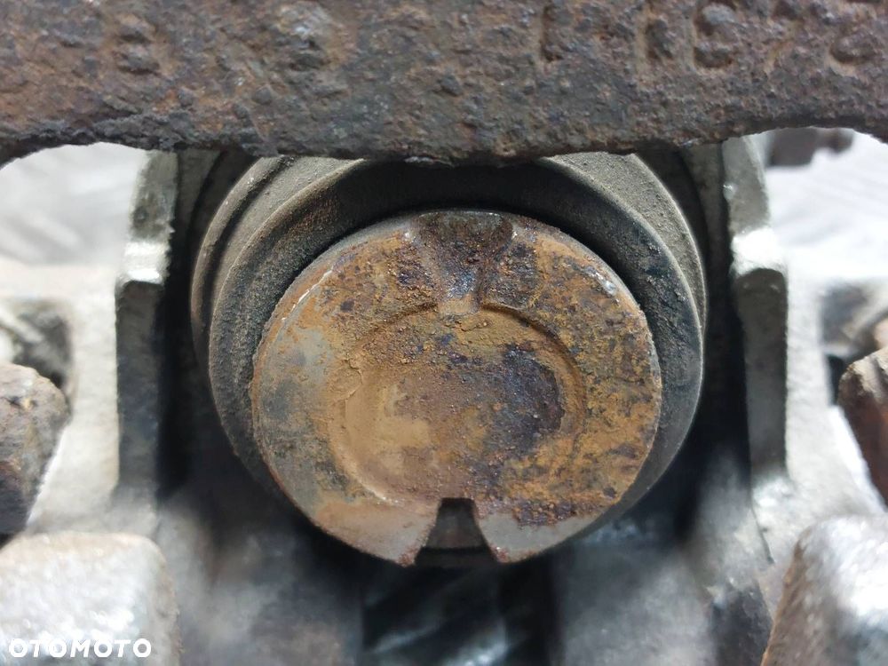 ZACISK HAMULCOWY LEWY TYŁ + PRAWY TYŁ HONDA ACCORD VII - 4