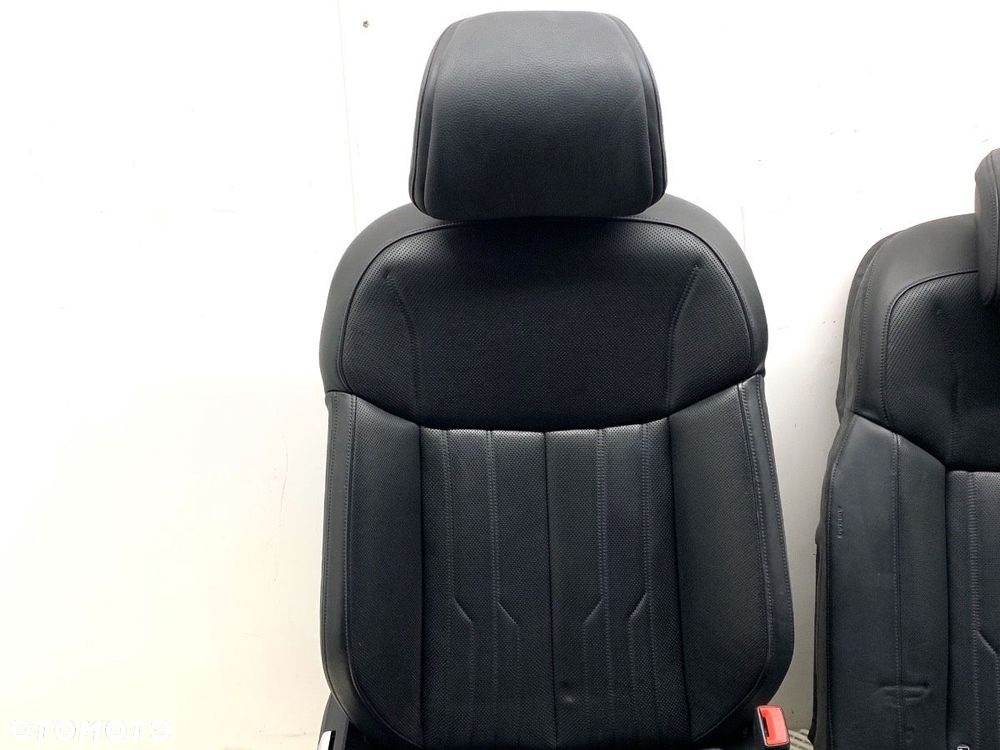 FOTELE KANAPA BOCZKI KOMPLET  AUDI A8 D5 (4N2, 4N8) 2017 - 2022 50 TDI Mild Hybrid quattro 210 kW - 5