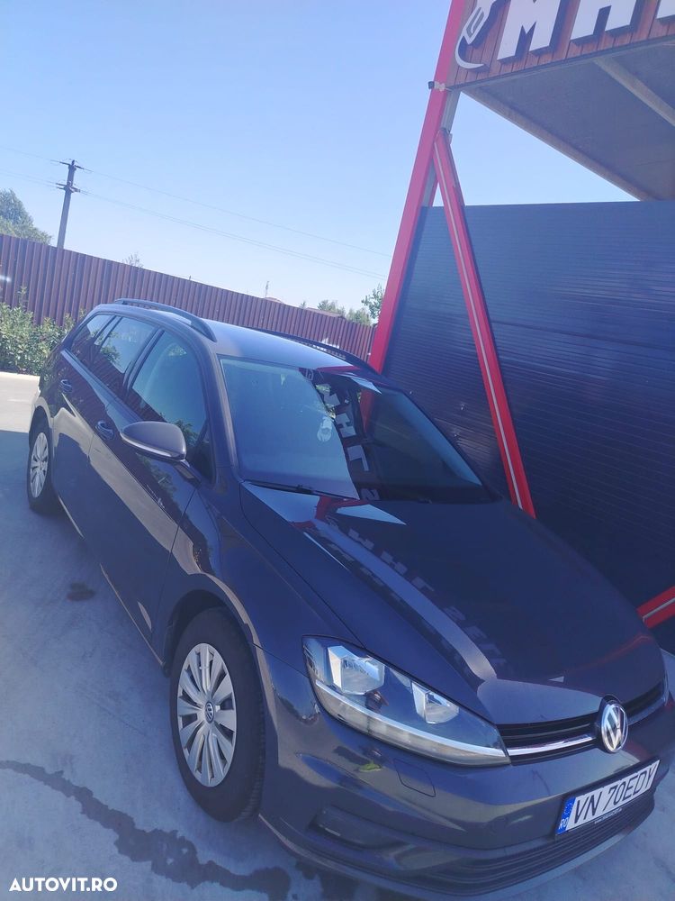 Volkswagen Golf - 4