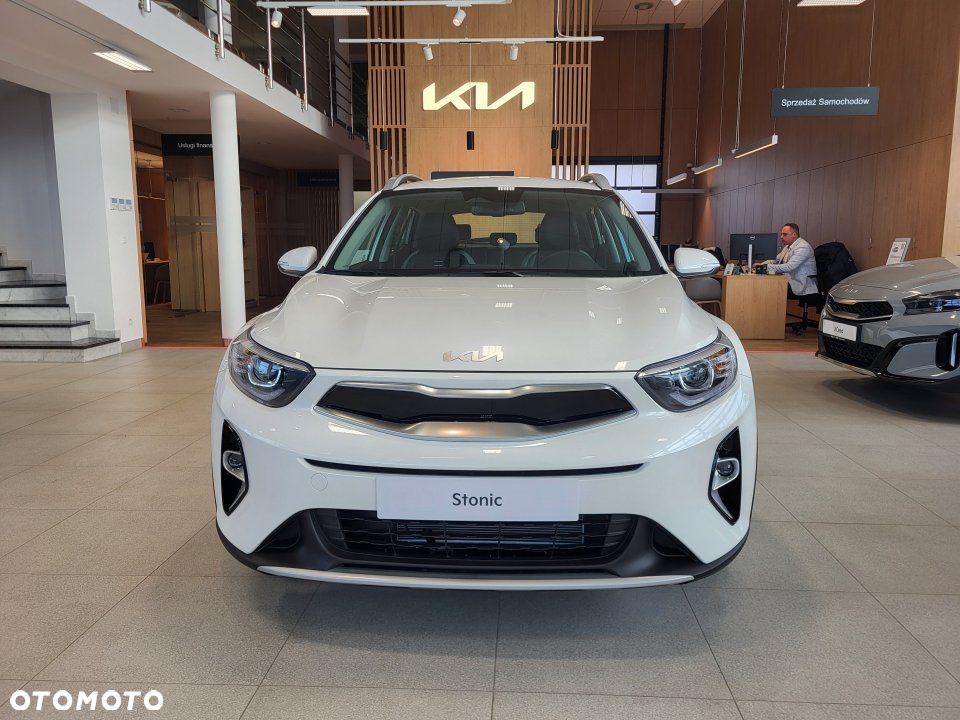 Kia Stonic - 3