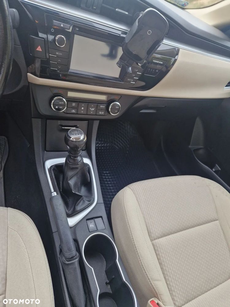 Toyota Corolla 1.6 Life - 2