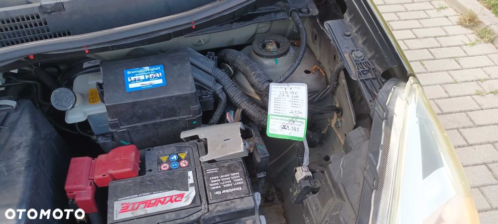 Nissan Micra - 9