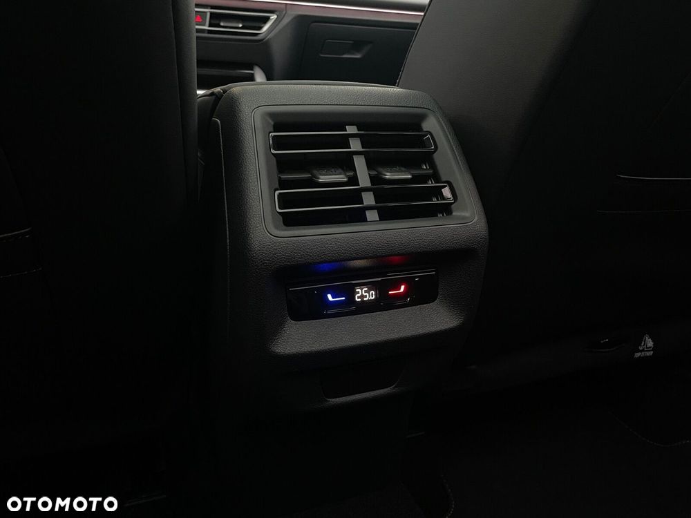 Volkswagen Tiguan 2.0 TSI 4Mot R-Line Plus DSG - 27