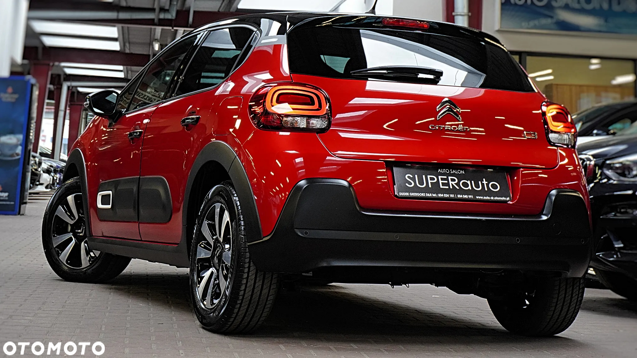 Citroën C3 1.2 PureTech Shine - 10