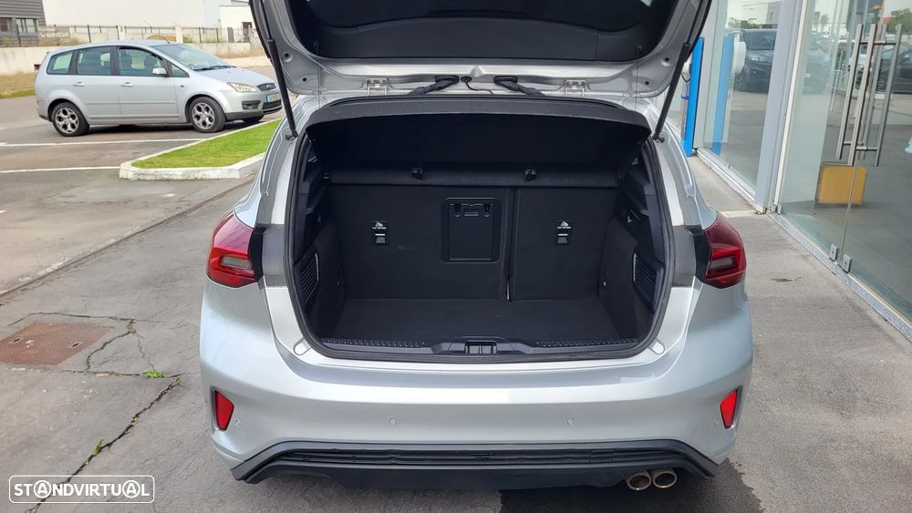 Ford Focus 1.0 EcoBoost MHEV ST-Line X - 8