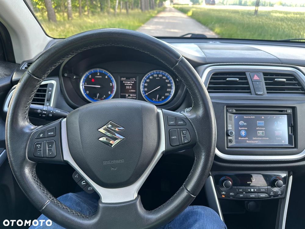 Suzuki SX4 S-Cross 1.6 DDiS 4x2 Comfort+ - 11