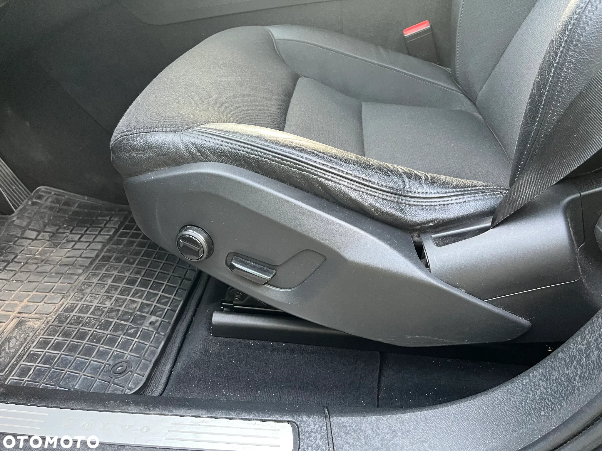 Volvo XC 60 - 11