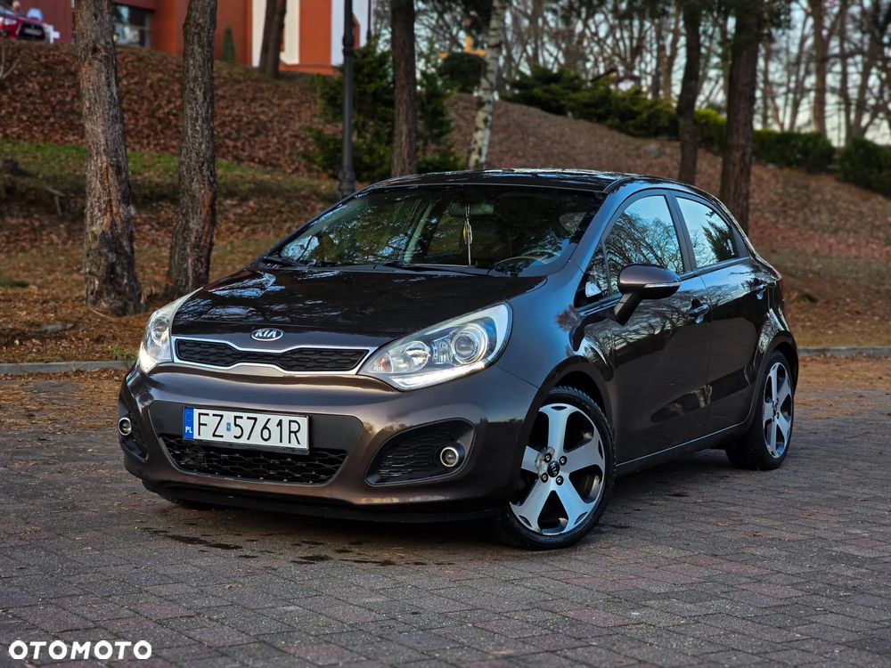 Kia Rio 1.4 L - 1