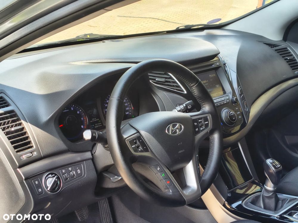 Hyundai i40 - 16
