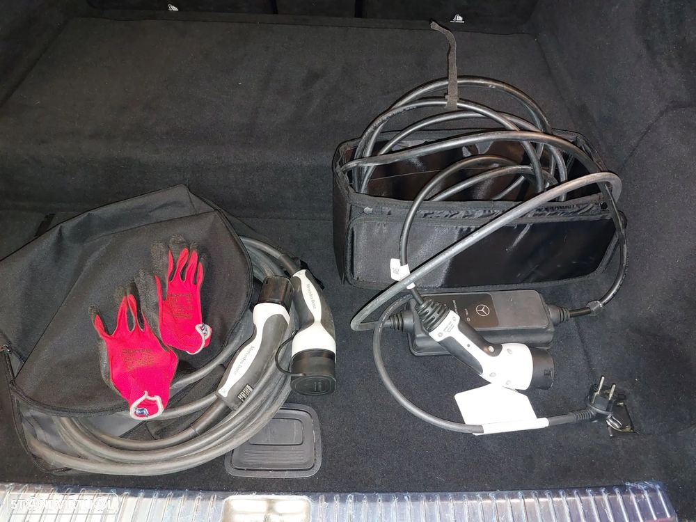 Mercedes-Benz E 300 de AMG Line - 25