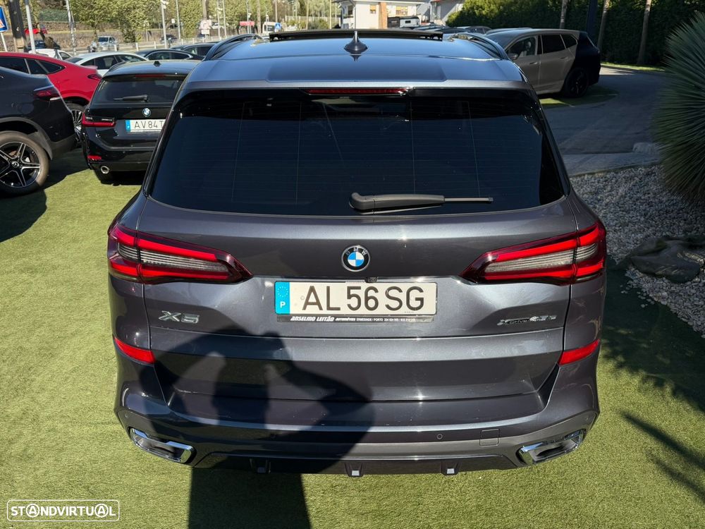 BMW X5 45 e xDrive Pack M - 16