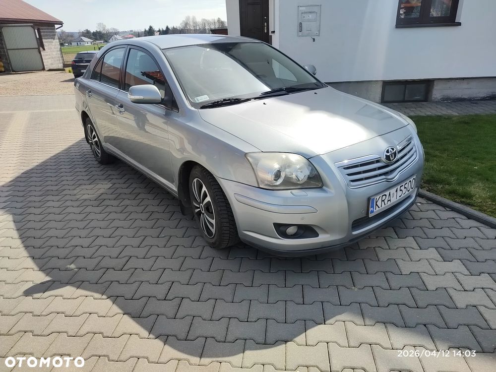 Toyota Avensis 2.2 D-4D Sol NAVI - 3