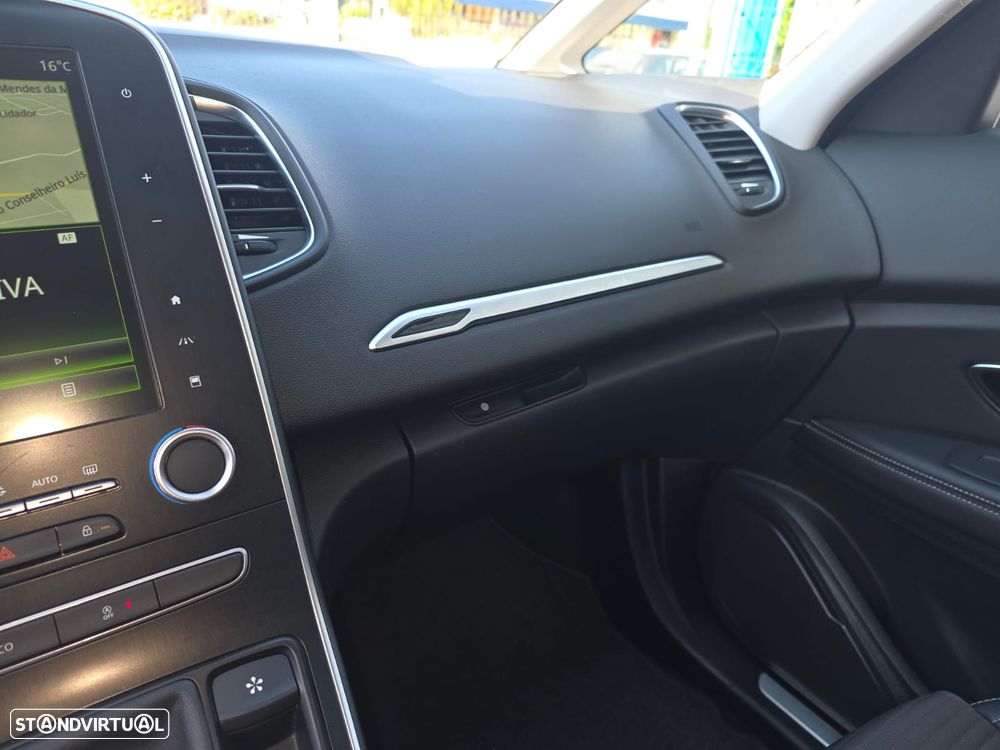 Renault Scénic 1.5 dCi Dynamique S - 27