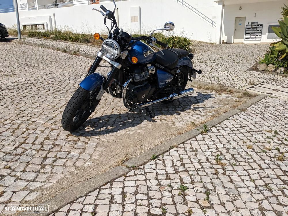 Royal Enfield Super Meteor 650 - 5