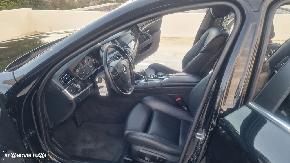 BMW 525 d Touring Aut. Luxury Line - 12