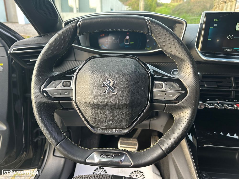 Peugeot e-208 50 kWh GT - 21