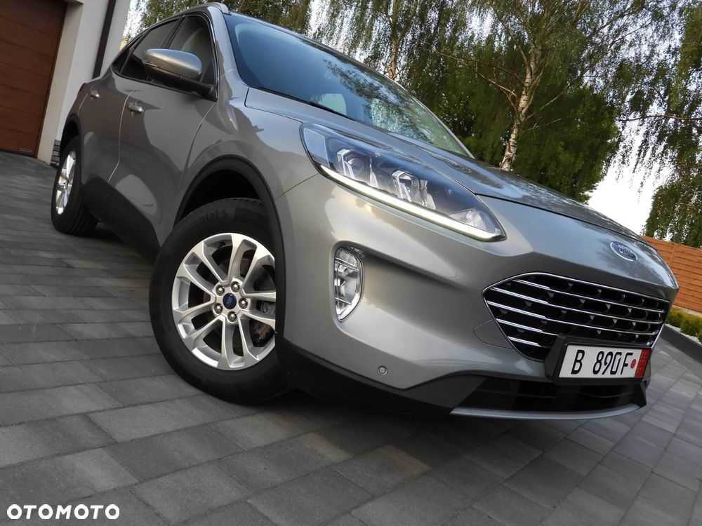 Ford Kuga - 2