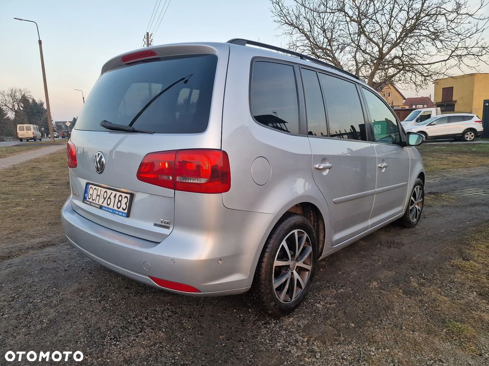 Volkswagen Touran 1.6 TDI DPF BlueMotion Technology Comfortline - 5