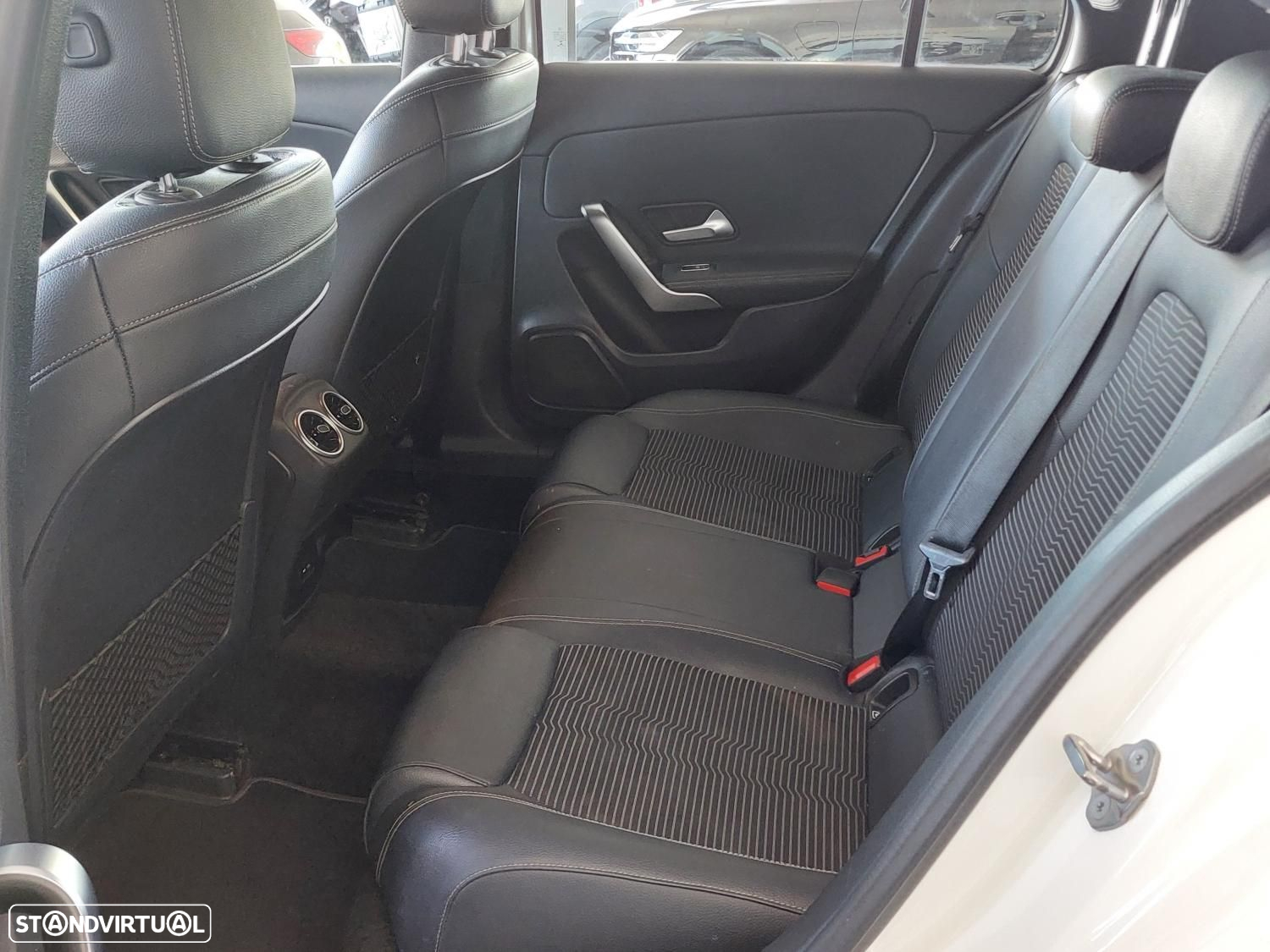 Mercedes-Benz A 250 e Progressive - 14