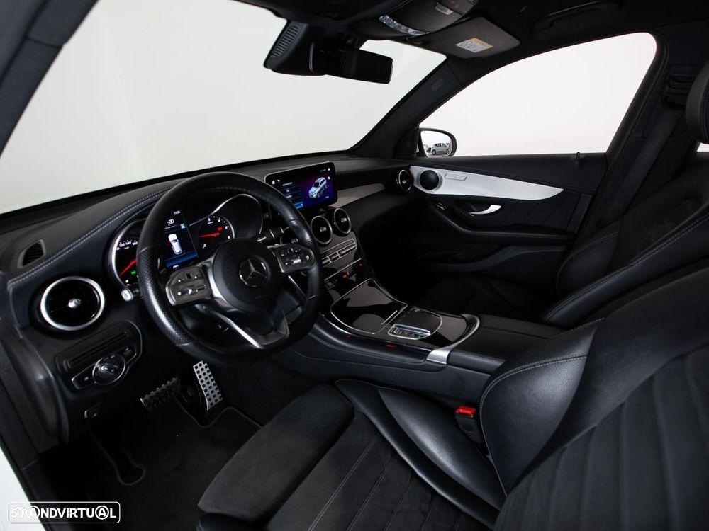 Mercedes-Benz GLC 300 d 4Matic 9G-TRONIC AMG Line - 8
