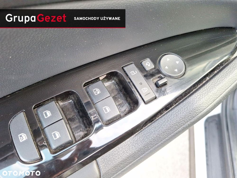 Kia Sportage 1.6 T-GDI HEV Business Line 2WD - 20