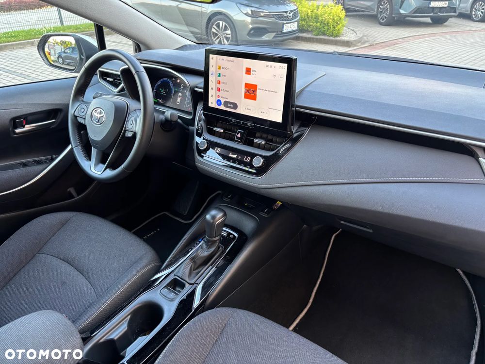 Toyota Corolla 1.8 Hybrid Comfort - 18