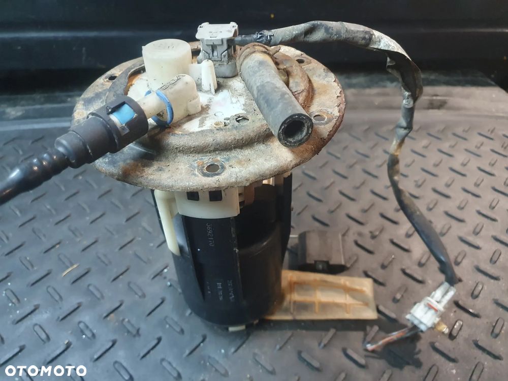 POMPA PALIWA OPEL ZAFIRA B 1.6 09204647 - 1