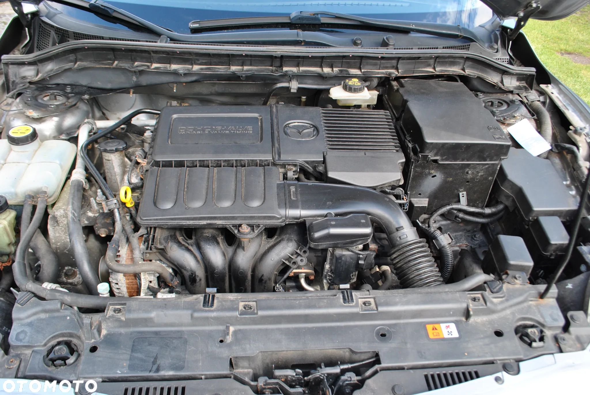 Mazda 3 1.6 Exclusive + - 15