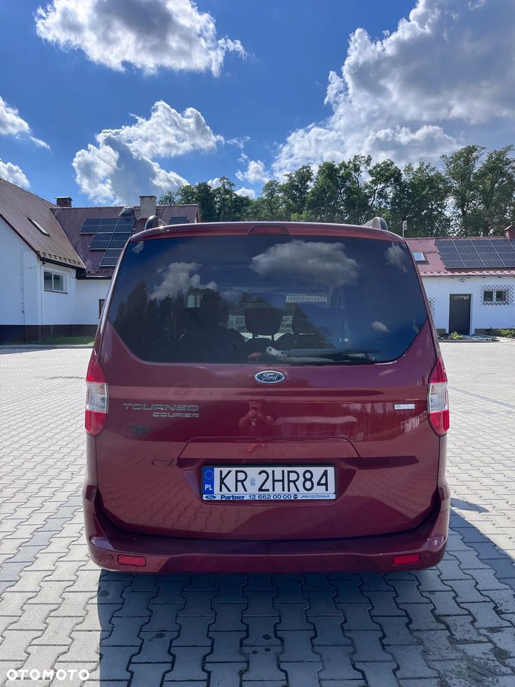 Ford Tourneo Courier 1.0 EcoBoost Titanium - 5