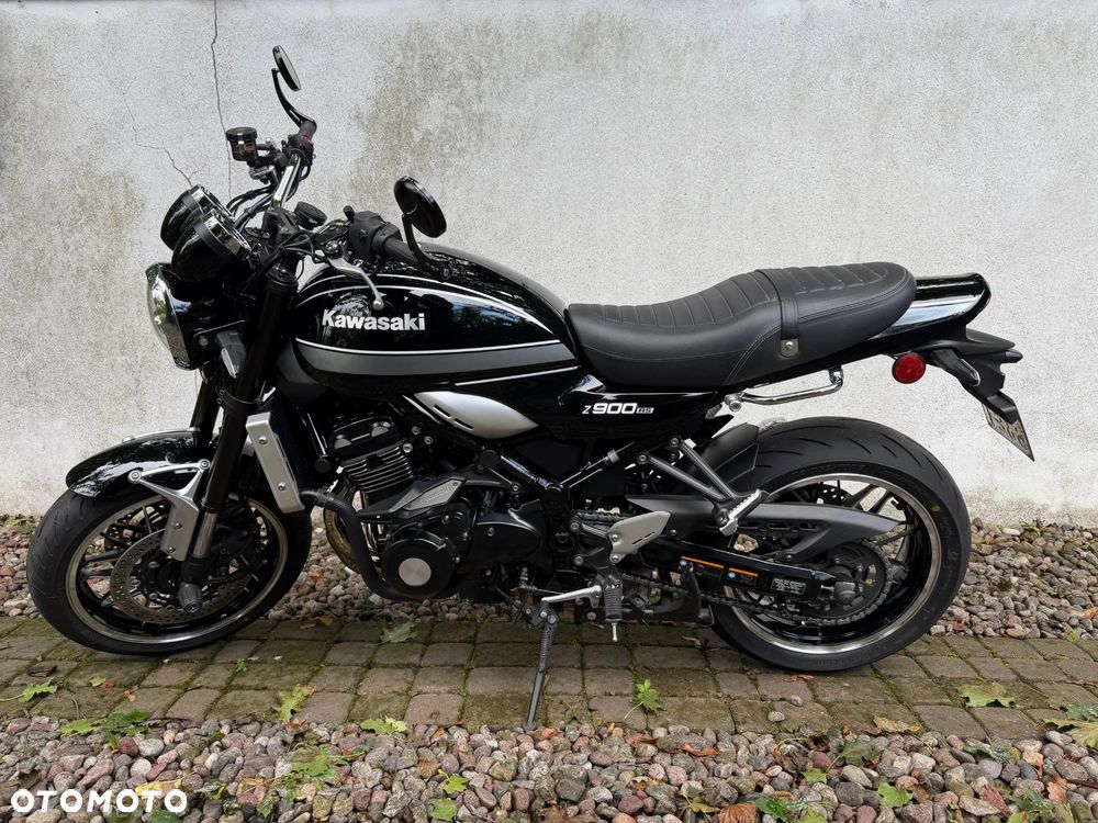 Kawasaki Z 900 RS - 3