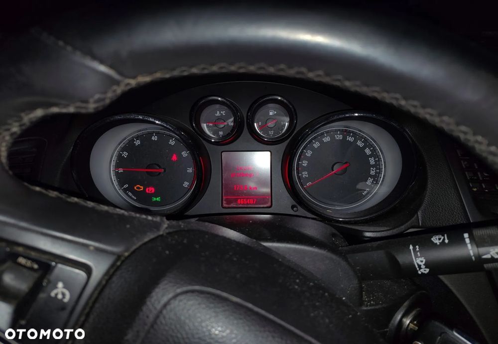 Opel Insignia 1.8 - 8