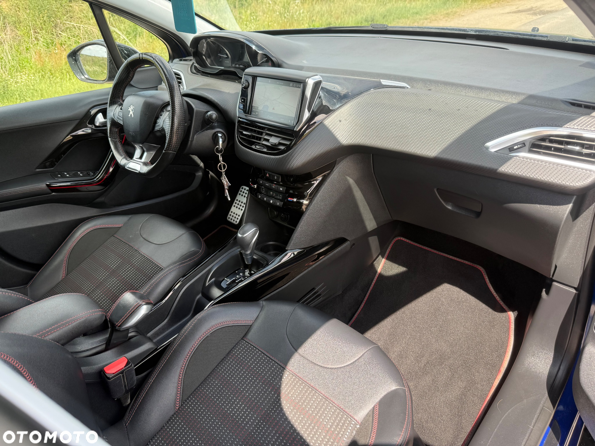 Peugeot 2008 1.2 PureTech GT Line S&S EAT8 - 22