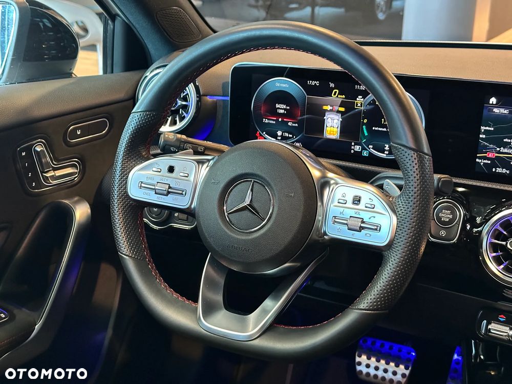 Mercedes-Benz Klasa A 200 AMG Line 7G-DCT - 10