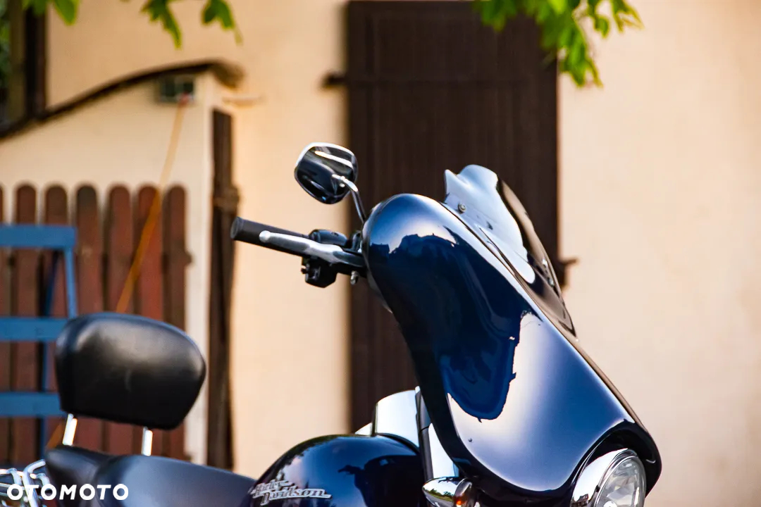 Harley-Davidson FLH Electra Glide - 10