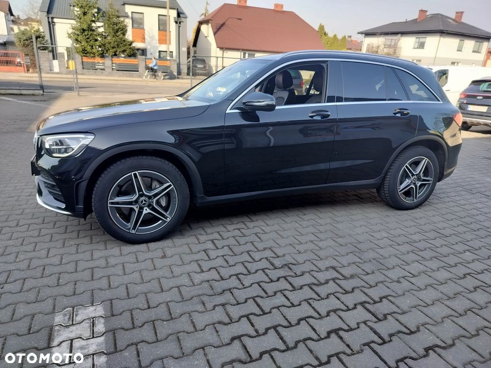 Mercedes-Benz GLC 200 4-Matic - 4