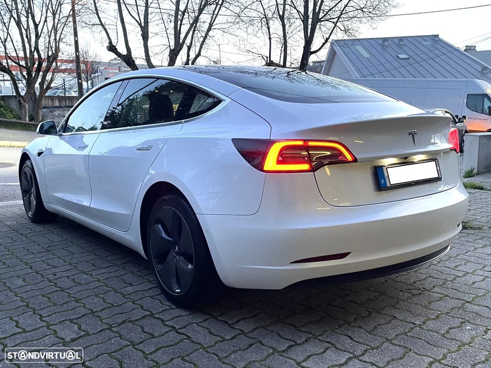 Tesla Model 3 RWD - 4