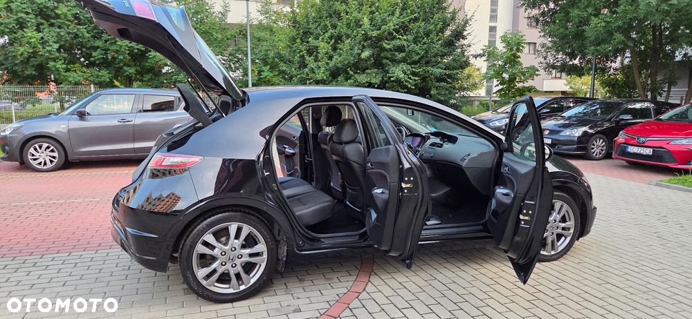 Honda Civic 1.8i-VTEC Sport - 7