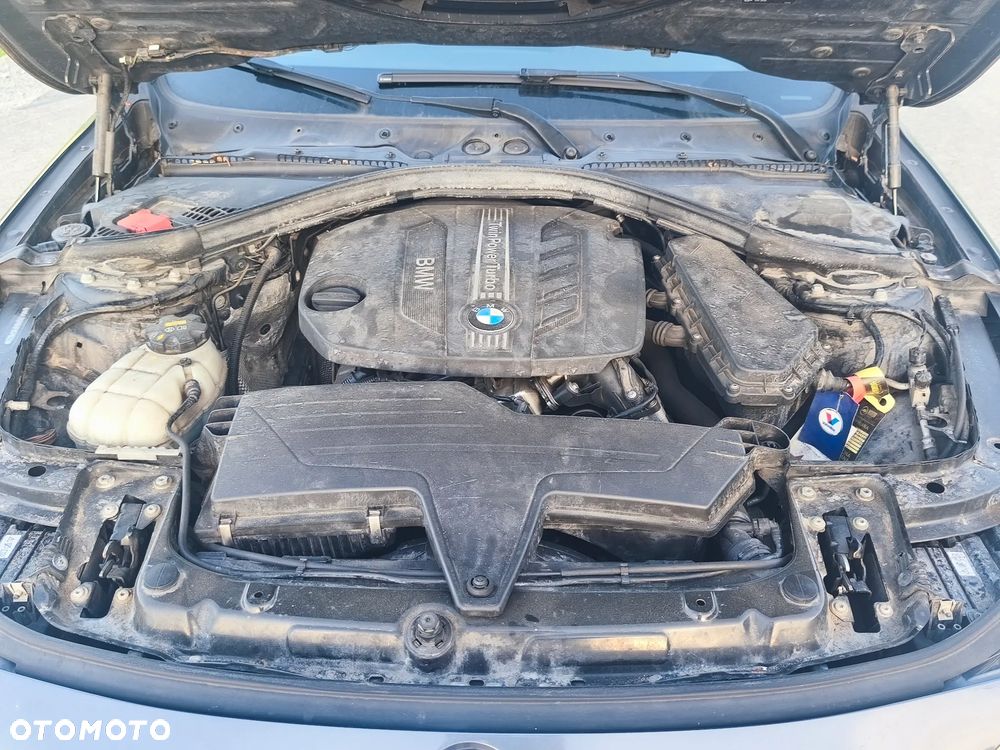 BMW Seria 3 316d Sport Line - 12