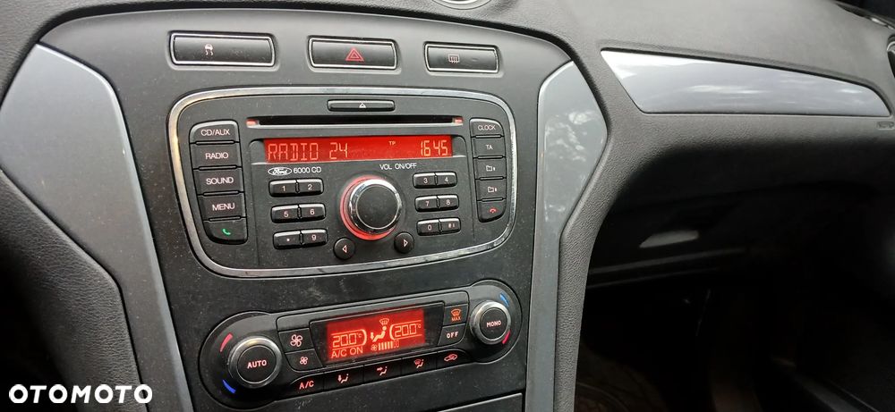 Ford Mondeo 2.0 TDCi Business Edition - 17