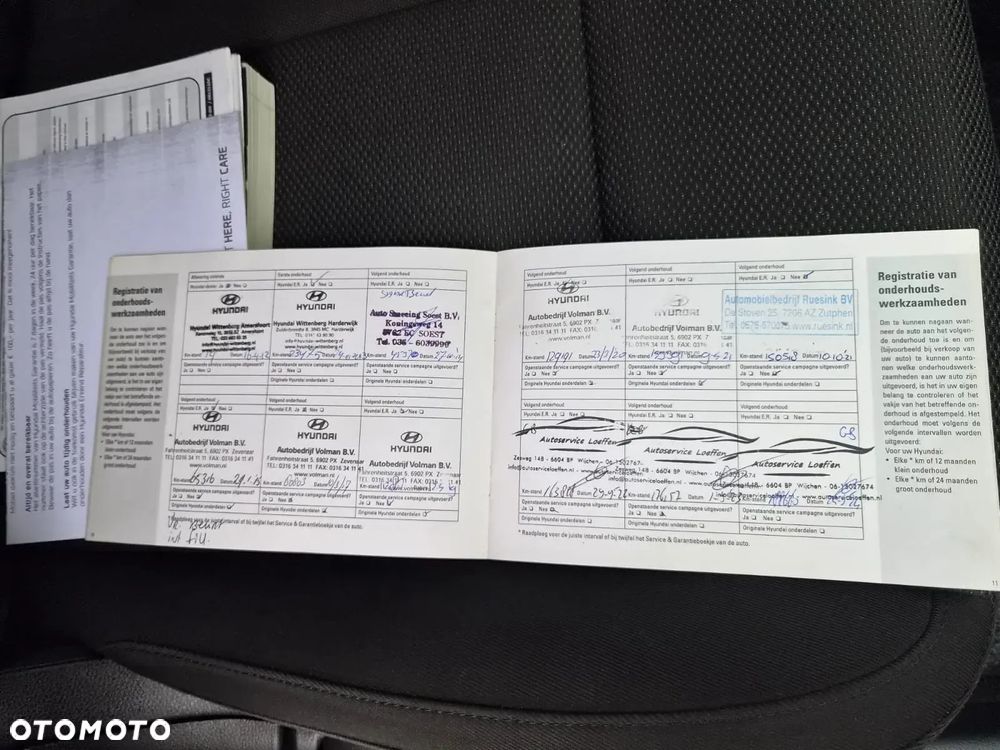 Hyundai i40 Kombi blue 1.6 Family - 31