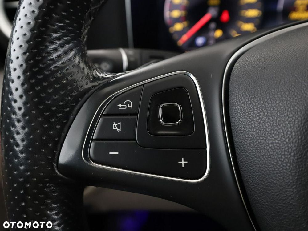 Mercedes-Benz Klasa E 200 d 9G-TRONIC Avantgarde - 34