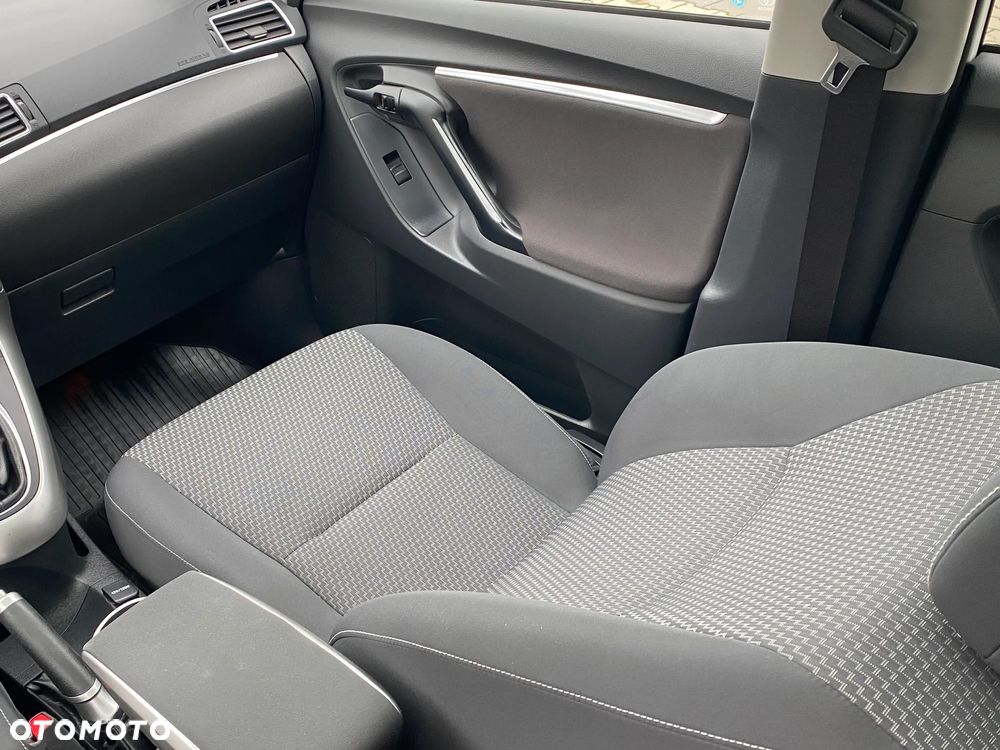 Toyota Verso 1.8 5-Sitzer Executive - 28